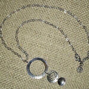 Silpada N1709 Hammered Sterling Silver Necklace — Retired, Used for Display‑Only
